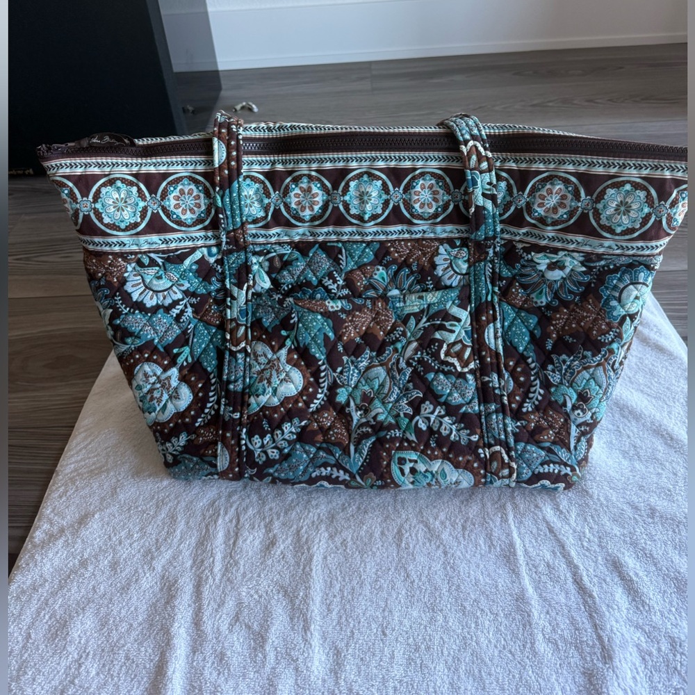 Vera Bradley Weekend Bag